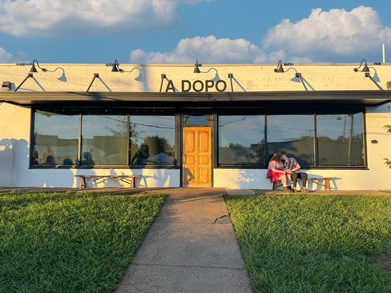 Adopo Exterior 768x576