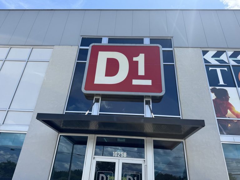 d1 knoxville sports training therapy findit 768x576