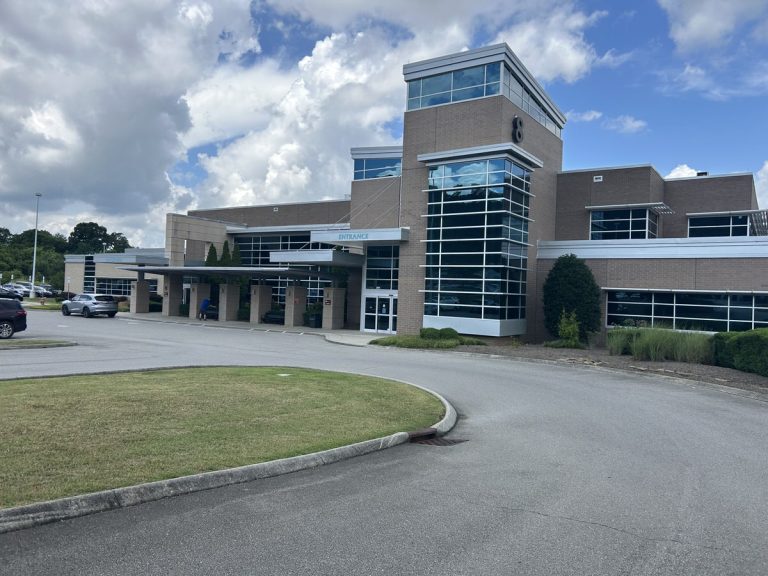 knoxville orthopaedic surgery center findit 768x576