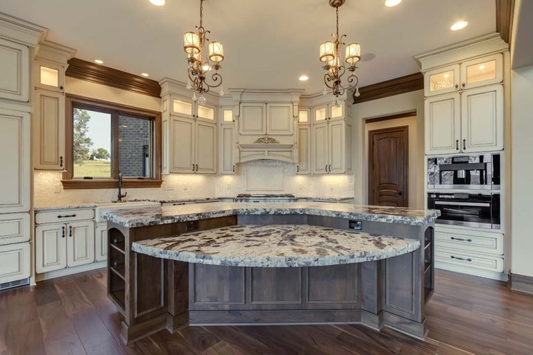 14 1178 zepherdrive kitchen02FinditKnox  ProvidenceBuilders G 768x512